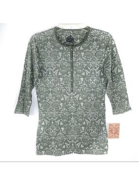 New-pathway Burnout, Lightweight, Fabric Scroll/Flower Delicate Print Top